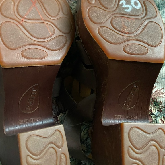 BORN LEATHER DISTRESSED SUEDE HARTLEY TAUPE WOOD GRAIN PLATFORM SANDAL SIZE 11 - Picture 15 of 15